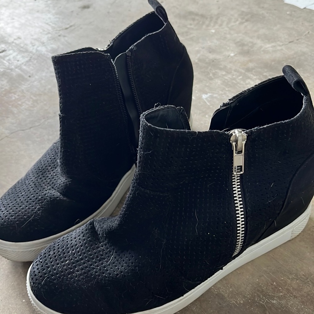 Brash sneaker wedges
